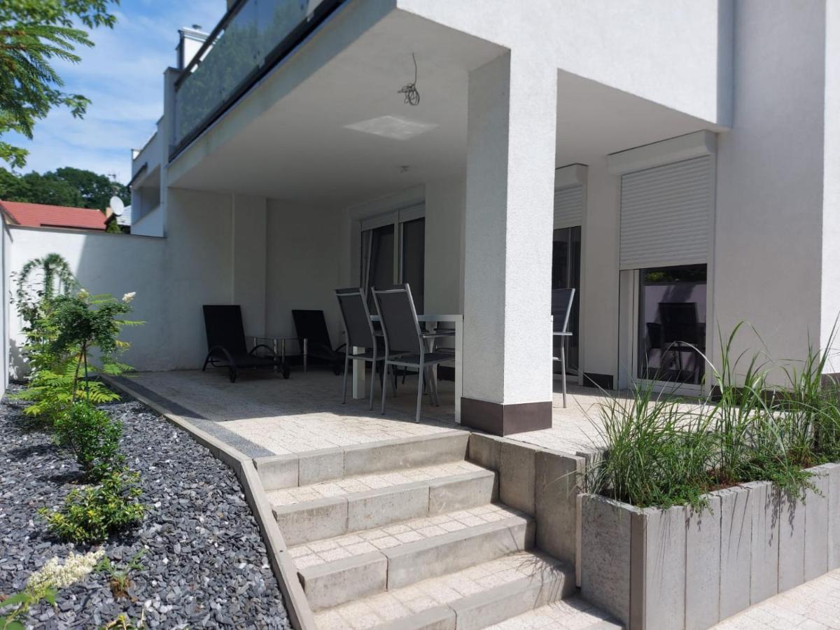 Apartament Z Duzym Tarasem Apartment ชวีโนวิชแจ ภายนอก รูปภาพ